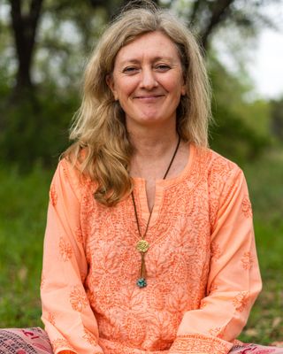Photo of Donna Collins, Psychotherapist, PsychD, MUKCP