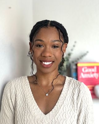 Photo of Brianna Davis, Licensed Professional Counselor, LPC, MA