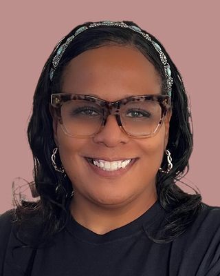 Photo of Tracy L Gordon, Clinical Social Work/Therapist, MSW, LCSW