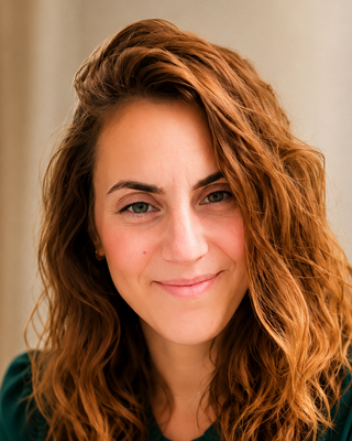 Photo of Casey Ginsberg, Clinical Social Work/Therapist, LMSW