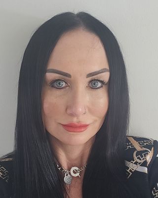 Photo of Rachael Louise Holden, Counsellor, MNCPS Acc.