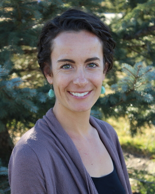 Photo of Lexi Chatara-Middleton, Registered Psychotherapist in Boulder, CO