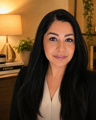 Photo of Ghazal Amiri, Registered Social Worker, MACP, RSW, RP(Q)