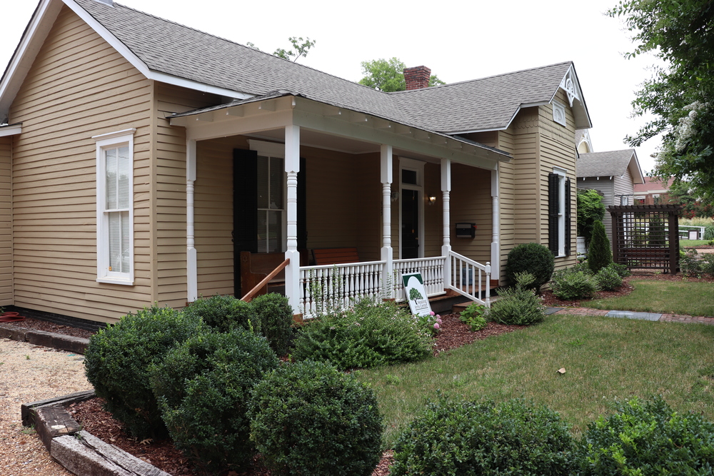 Emily J. Watson, LCSW, PIP, Clinical Social Work/Therapist, Huntsville