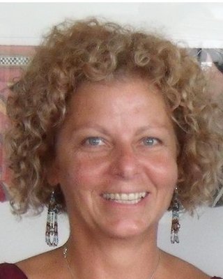 Photo of Carol Susan Dignam, Registered Psychotherapist in Ottawa, ON