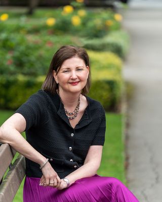 Photo of Natascha Gonnermann, Psychotherapist, DCounsPsych, MBACP