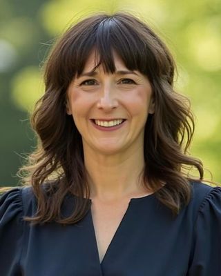 Photo of Adriana Albors, Marriage & Family Therapist, MS, PLMFT
