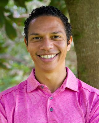 Photo of Dr. Eduardo Jones, Psychologist, PhD