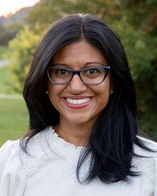 Photo of Hiral Amin-Sharma, Registered Social Worker, MSW, RSW