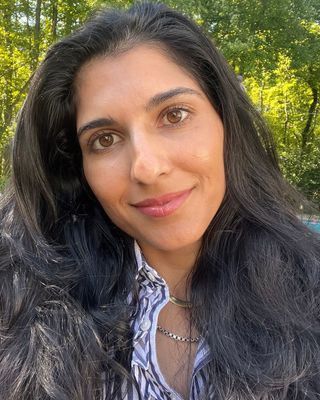 Photo of Neha Uberoi, Clinical Social Work/Therapist, LCSW