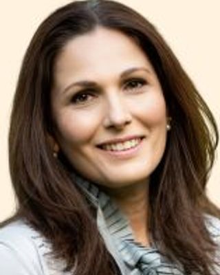 Photo of Nausheen Khan, Licensed Professional Counselor, MS, LCPC, NBCC