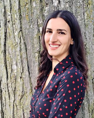 Photo of Nadia Maiolino, Psychologist, PhD, CPsych