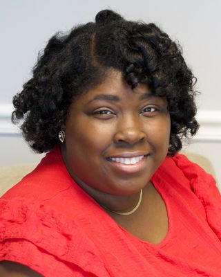 Photo of Larae Wade, Clinical Social Work/Therapist, LICSW-S