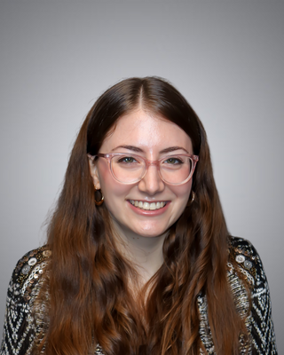 Photo of Shannon Bucciarelli, Psychiatric Nurse Practitioner, MSN, PMHNP, B-C
