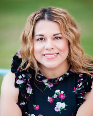 Photo of Boe De Leon - Boe De Leon, Marriage & Family Therapist Intern, MS, MFTI