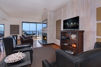 Gallery Photo of Living Room with Views