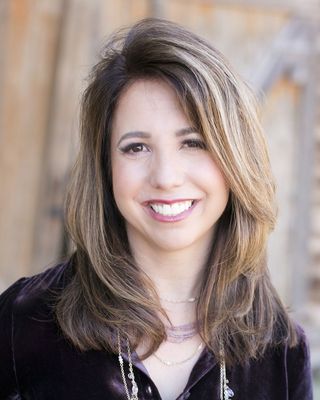 Photo of Laurie Dilorenzo, Clinical Social Work/Therapist, LCSW, SEP, MNT