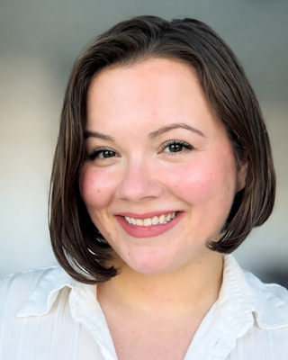 Photo of Mae Lesko, Clinical Social Work/Therapist, LCSW, LICSW