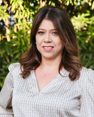 Photo of Nora Espino, Marriage & Family Therapist Associate, MA, AMFT