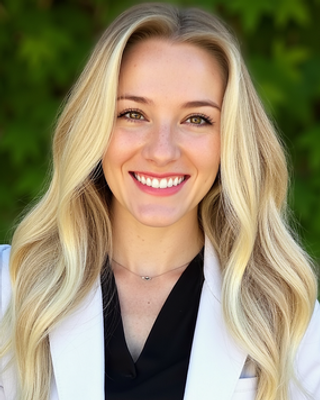 Photo of Amanda Cherrington, Psychiatric Nurse Practitioner, APRN, PMHNP