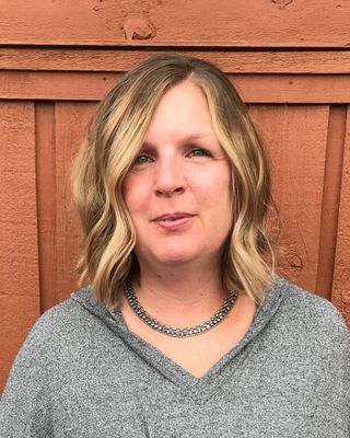 Photo of Liz Noyes, Clinical Social Work/Therapist, LCSW