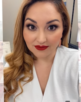 Photo of Guisela Carrera, Clinical Social Work/Therapist, LCSW