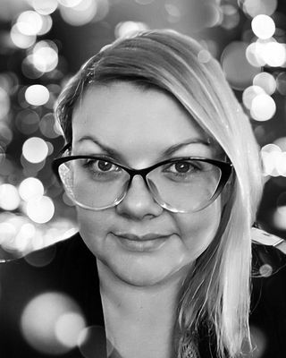 Photo of Natalie May, Clinical Social Work/Therapist, LCSW