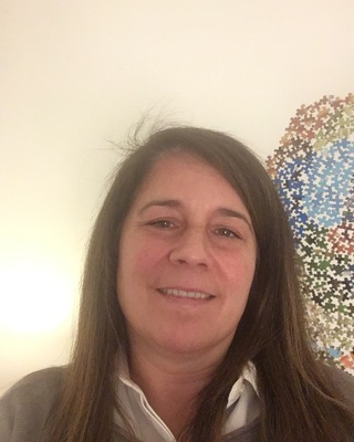 Photo of Mandy Williams, Psychotherapist in AL2, England