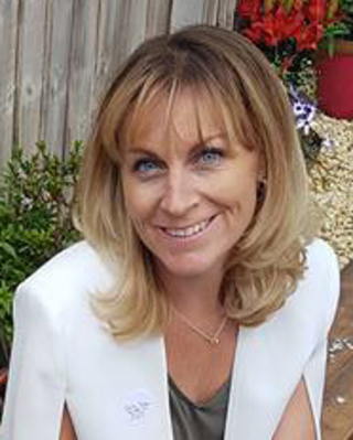 Photo of Faye Starr, Counsellor in Purley, England