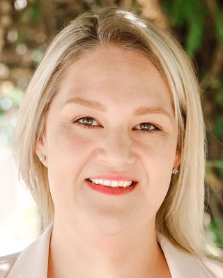 Photo of Tara Duque, Marriage & Family Therapist, LMFT