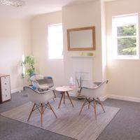 Gallery Photo of Room 1