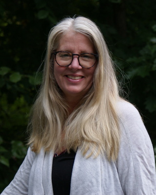 Photo of Wendy Beeching, NCC, LCSW, Clinical Social Work/Therapist