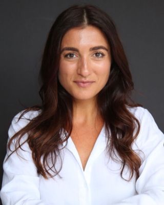 Photo of Ariona Dyrmishi, Clinical Social Work/Therapist, LMSW