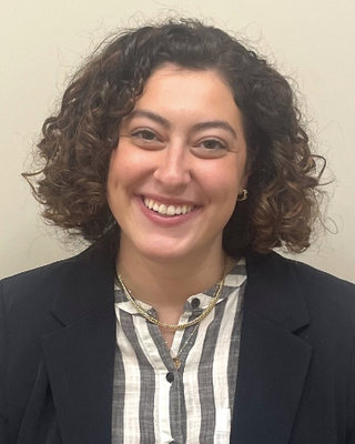 Photo of Victoria Strauss, Licensed Professional Counselor in Lake View, Chicago, IL