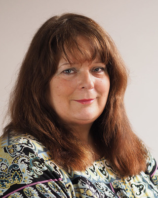 Photo of Francesca Rosalind Bennett - Affirm Counselling, Psychotherapist, MBACP Accred