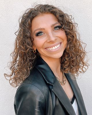 Photo of Sydney Thornton, Pre-Licensed Professional in 85282, AZ