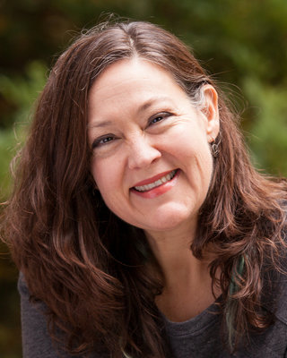 Photo of Daphne Lowe, Marriage & Family Therapist in San Francisco, CA