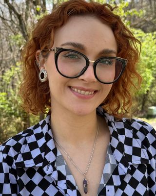 Photo of Lynsey Holliman, Pre-Licensed Professional, MSc