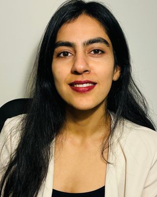 Photo of Aarushi Tiku, Registered Psychotherapist, MA
