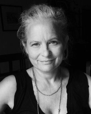 Photo of Lucy Parker, Psychotherapist in Brixton, London, England