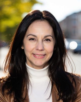 Photo of Larissa Golloub, Clinical Social Work/Therapist, LCSW-R