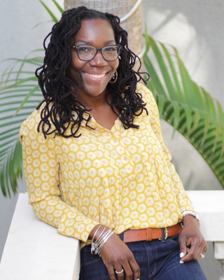 Photo of January Turner, MA, LMHC, RPT, Counselor