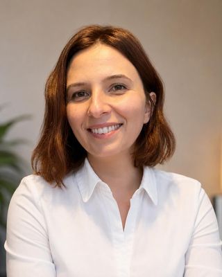 Photo of Patricia Olaru, Psychotherapist, MSc, ICP