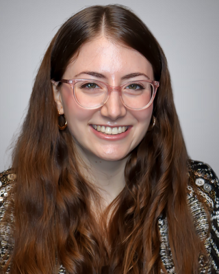 Photo of Shannon Bucciarelli, Psychiatric Nurse Practitioner, MSN, PMHNP, B-C