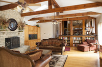 Gallery Photo of Morning Star living room