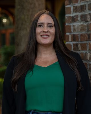 Photo of Deena Hunter, Pre-Licensed Professional, MA, RMHCI