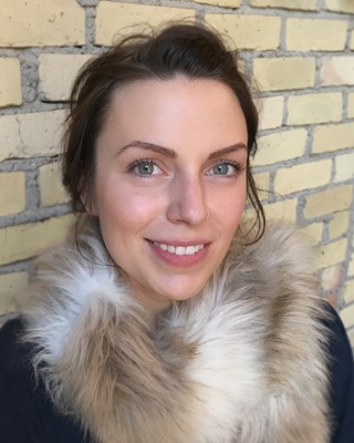 Photo of Sarah Sjolund