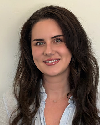 Photo of MacKenzie Magnuson, Clinical Social Work/Therapist, LCSW