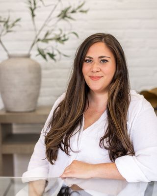 Photo of Courtney Woodworth, Licensed Professional Counselor, LPC, MA