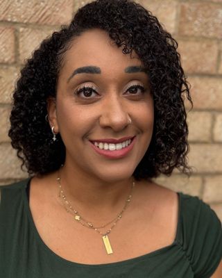 Photo of Rowena Goodman, Psychotherapist, MSc, MBABCP